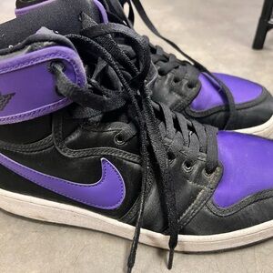 Air Jordan 1 Retro High KO “Field Purple Satin”